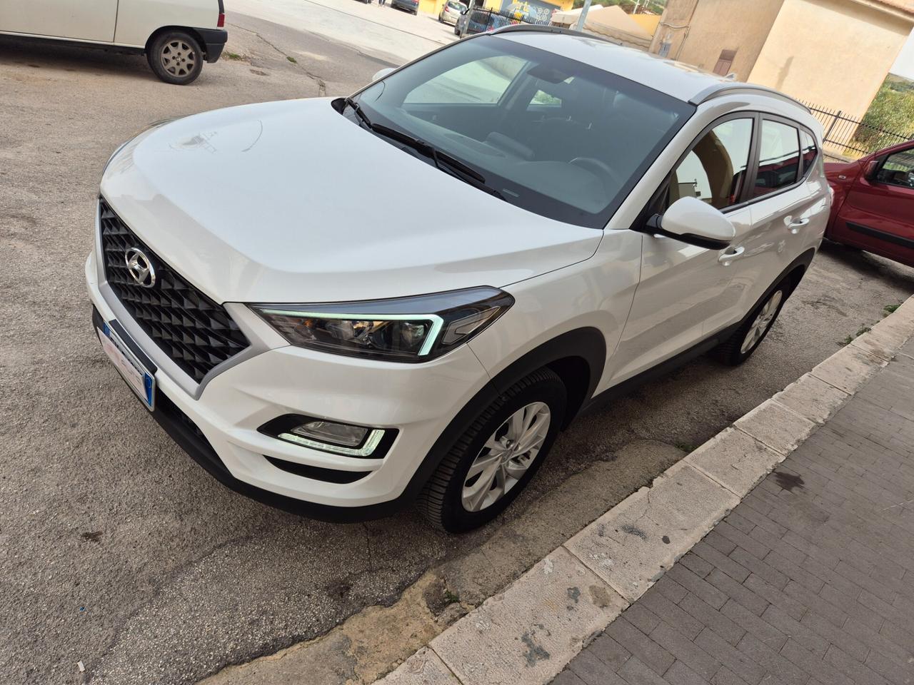 HYUNDAI TUCSON 1.6 116 CV ANNO 2019 KM CERTIF