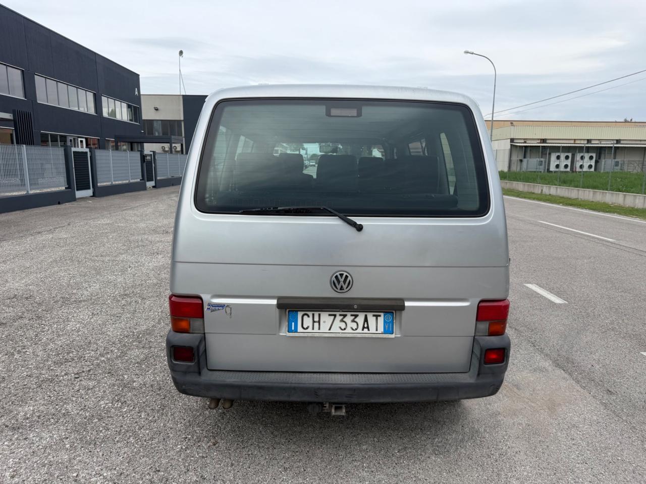 Volkswagen Caravelle/Multivan Caravelle 2.5 TDI/102CV L