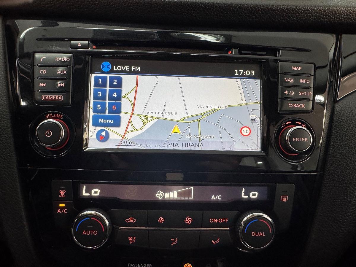 NISSAN QASHQAI 1.5 dCi Tekna TETTO/ NAVIGATORE/ RETROCAMERA