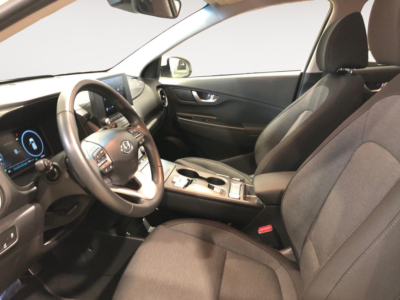 HYUNDAI Kona 39 kWh EV Xprime+ Safety Pack