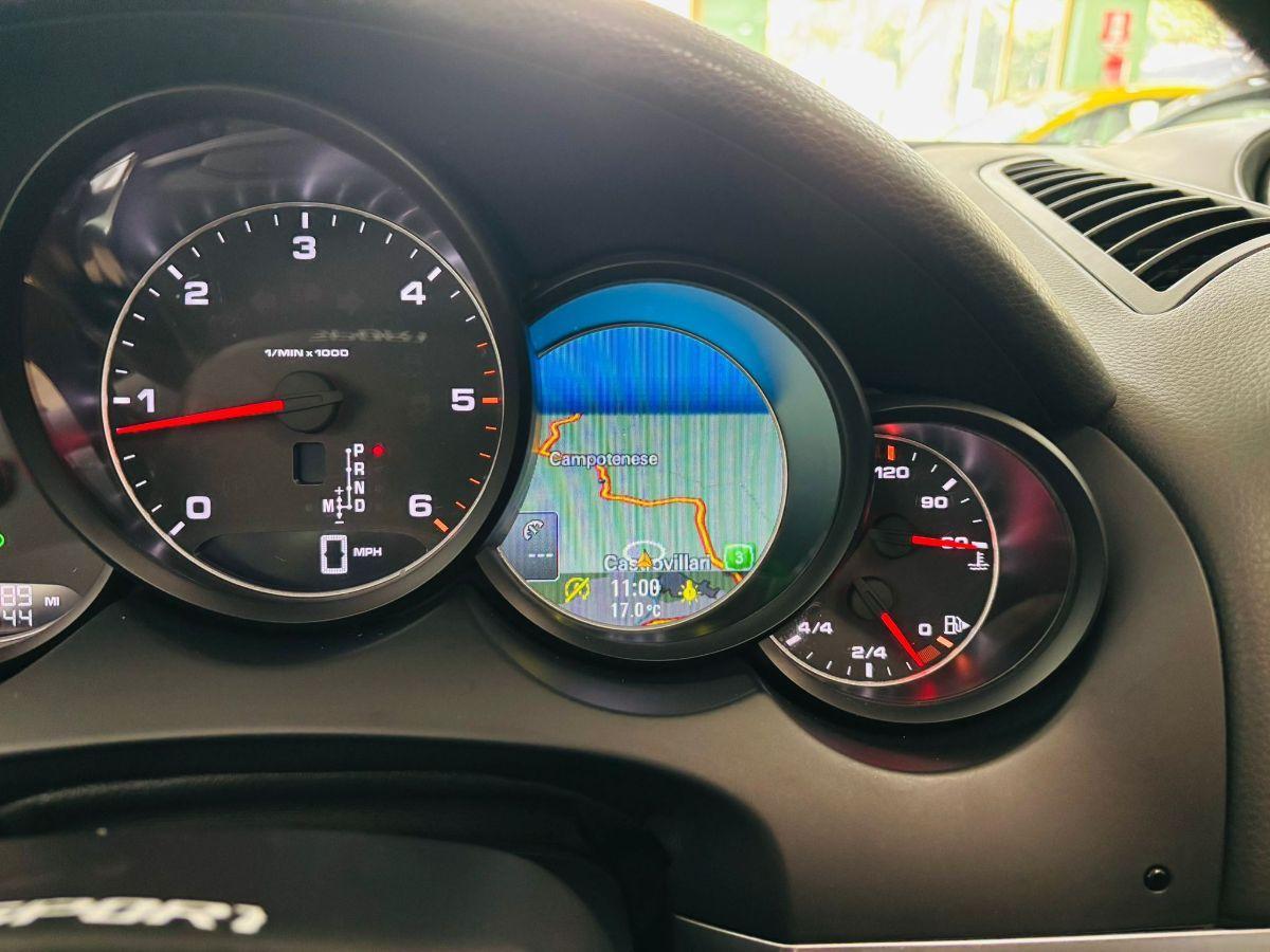 Porsche Cayenne 3.0 Diesel 245hp Extra Full