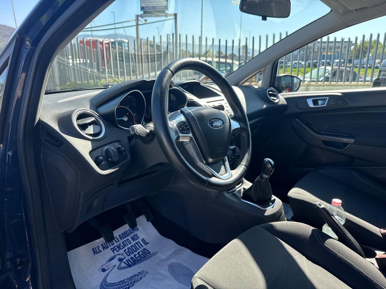 Ford Fiesta 1.5 TDCi 75CV 3 porte Black & White Edition