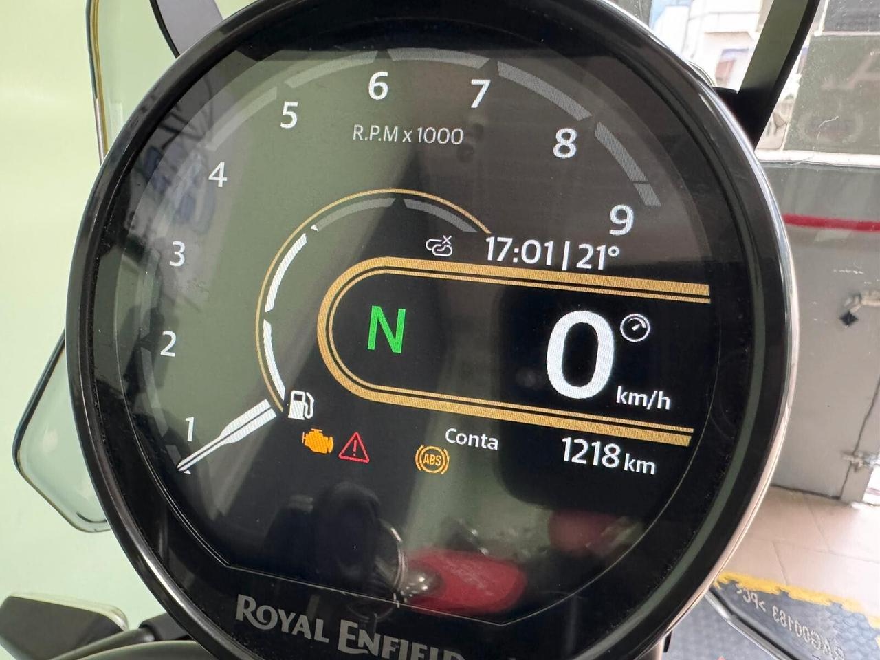 Royal Enfield Himalayan 450 TUBELESS