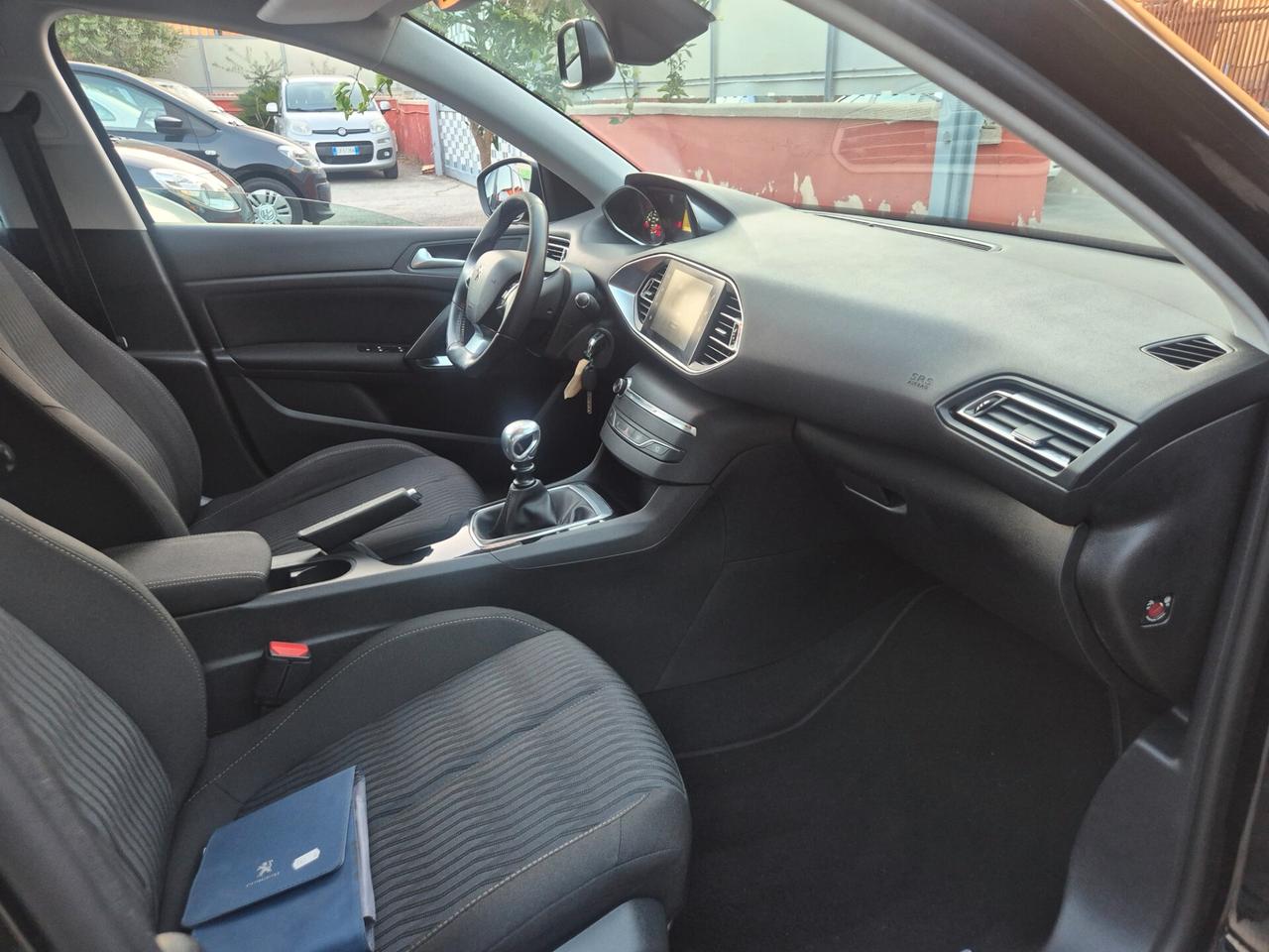 Peugeot 308 1.6 e-HDi 115 CV Stop&Start Active