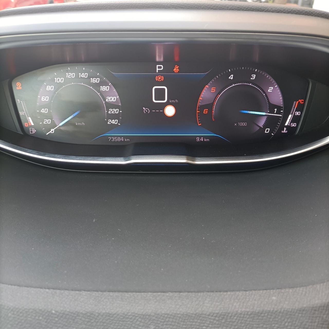Peugeot 3008 BlueHDi 130 S&S EAT8 Allure Pack