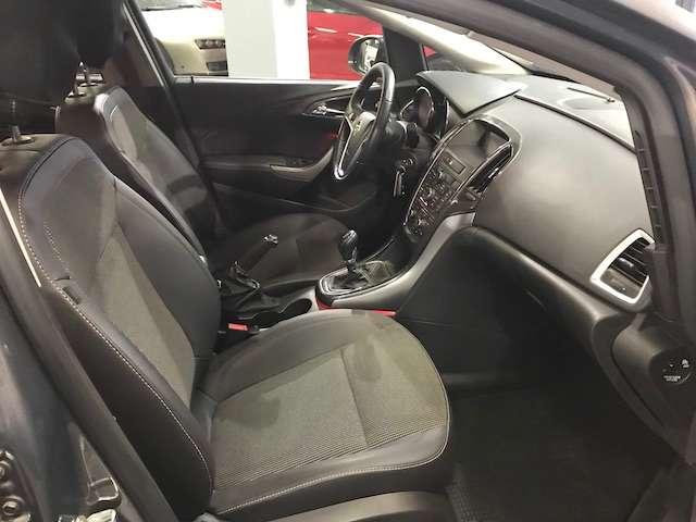 Opel Astra Sports Tourer 2.0 cdti Cosmo 165cv