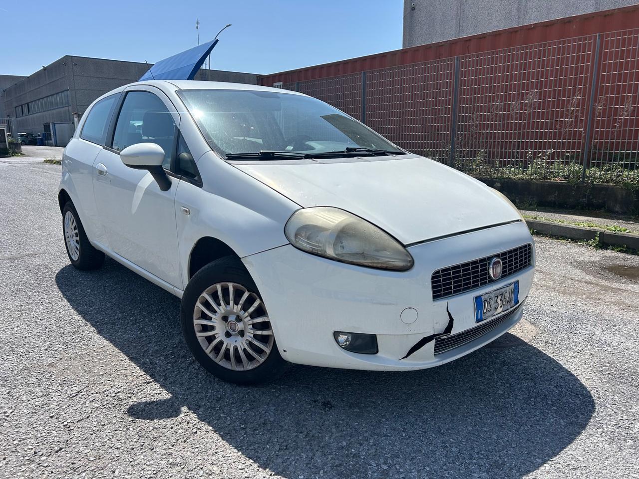 Fiat Grande Punto Grande Punto 1.4 3 p Dynamic Natural Power