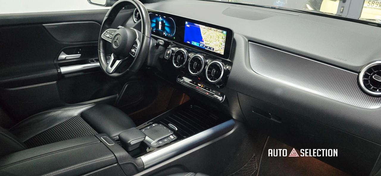 Mercedes Gla .