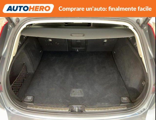 VOLVO V60 B3 Geartronic Momentum Business Pro