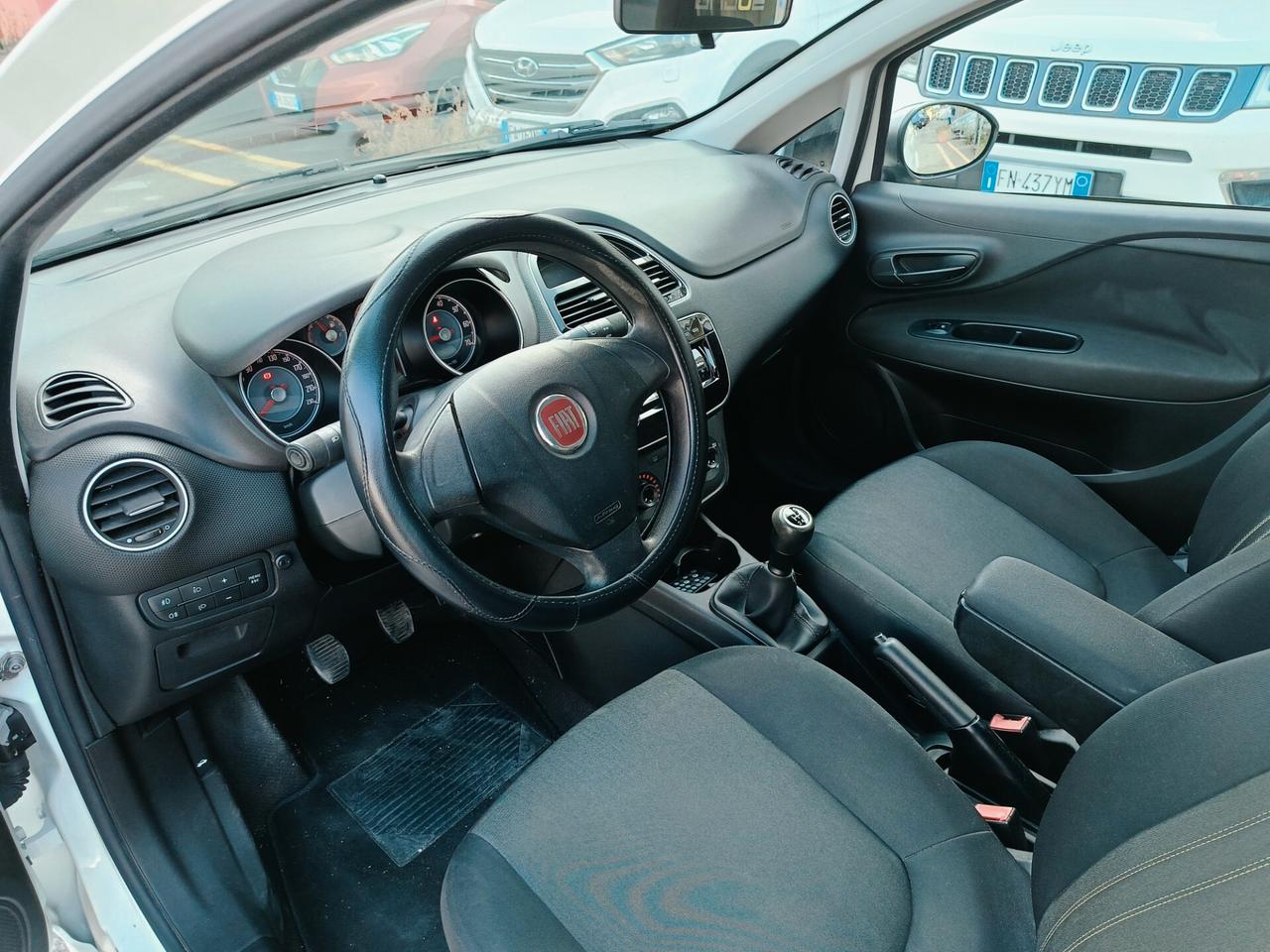 Fiat Punto 1.3 MJT II 75 CV 5 porte Young