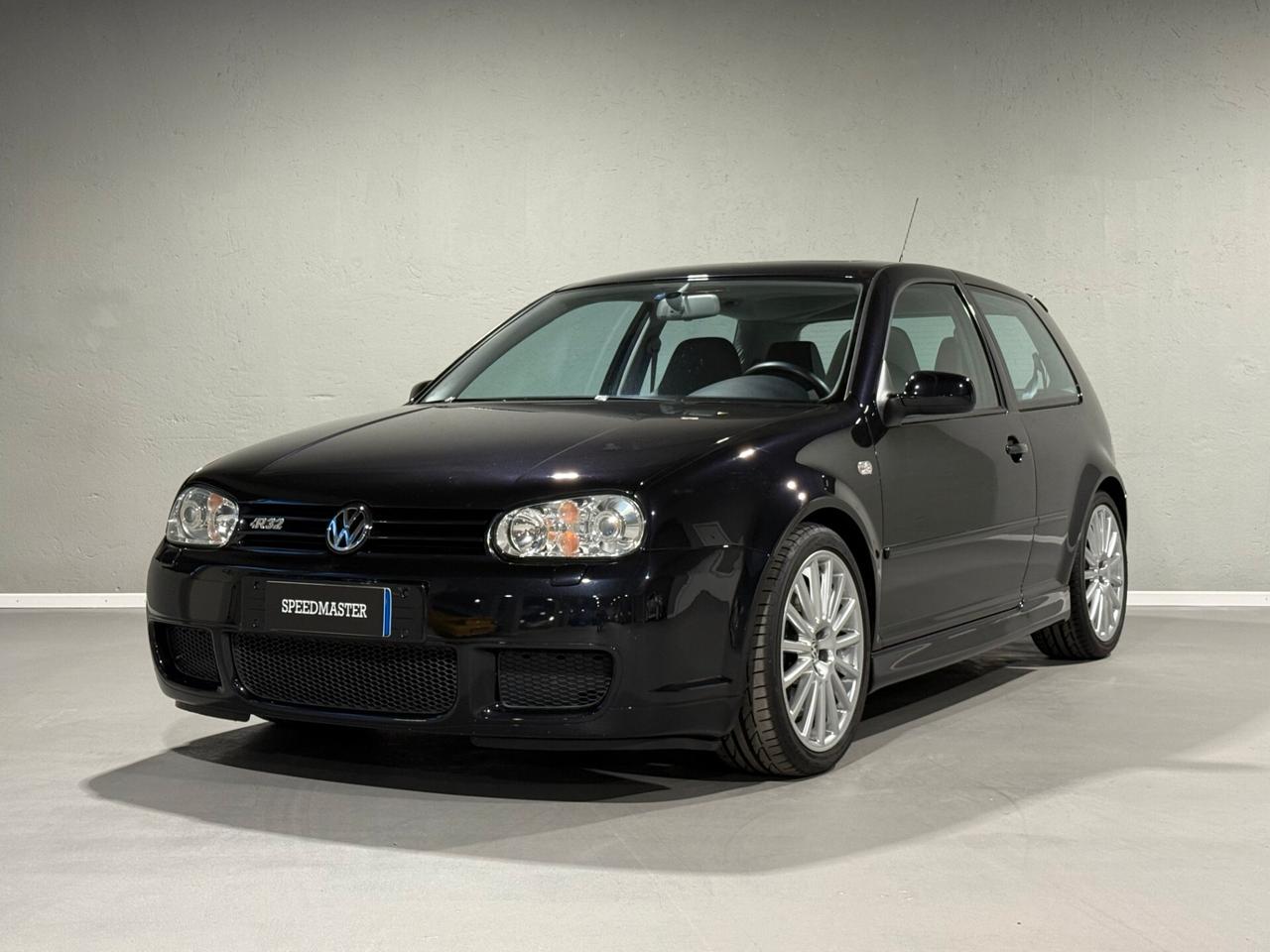Volkswagen Golf 3.2 V6 cat 3 porte R32