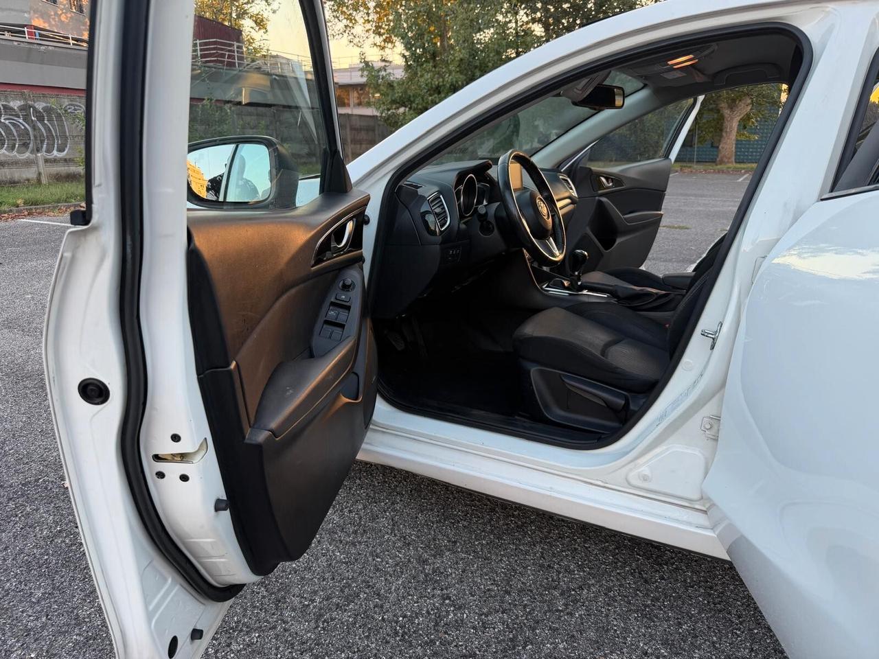 Mazda 3 Mazda3 2.2 Skyactiv-D Exceed