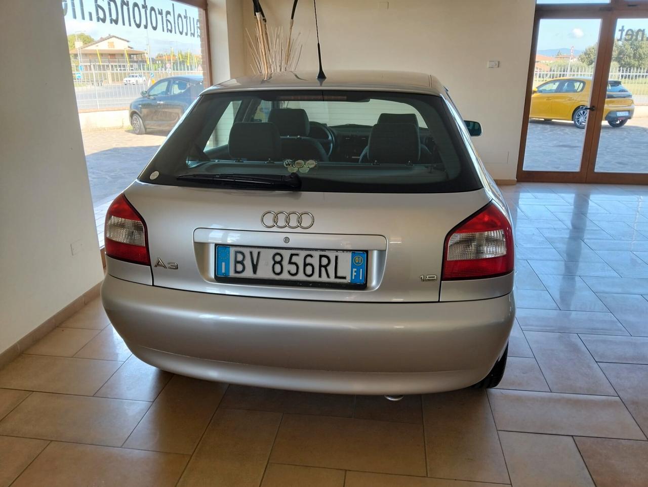 Audi A3 1.8 20V cat 5p. Ambiente gpl