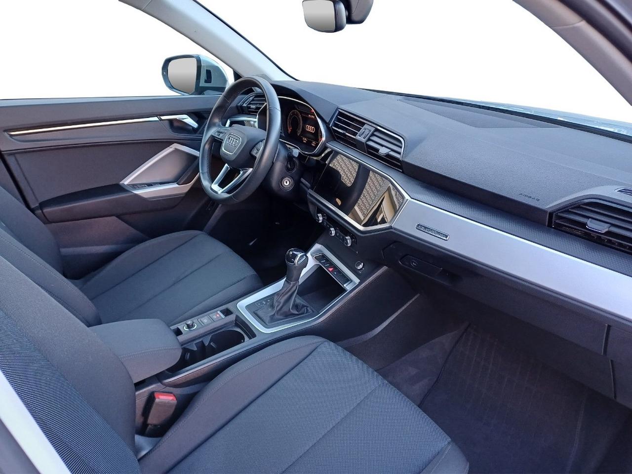 Audi Q3 35 2.0 tdi business advanced quattro s-tronic