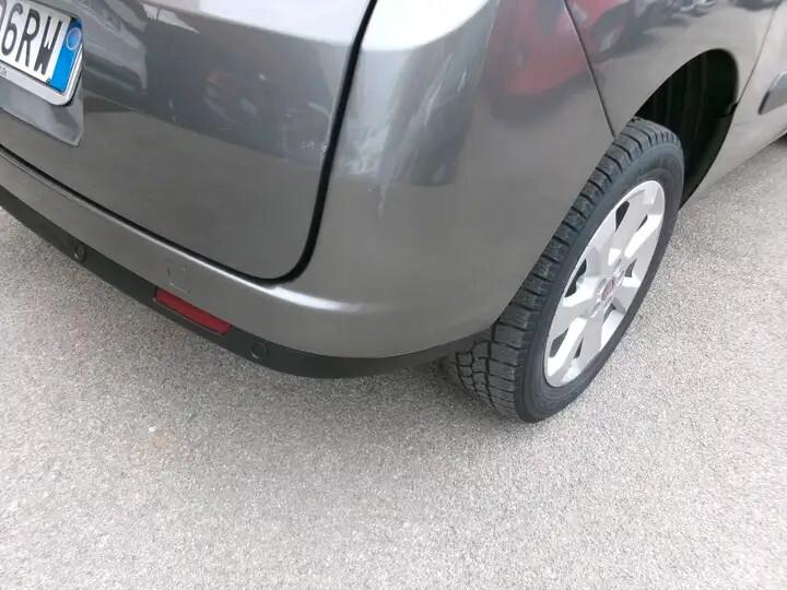 Fiat Doblo 1.6 M-JET EURO 6 LOUNGE 7 POSTI NAVI/PDC FULL OPTIONAL