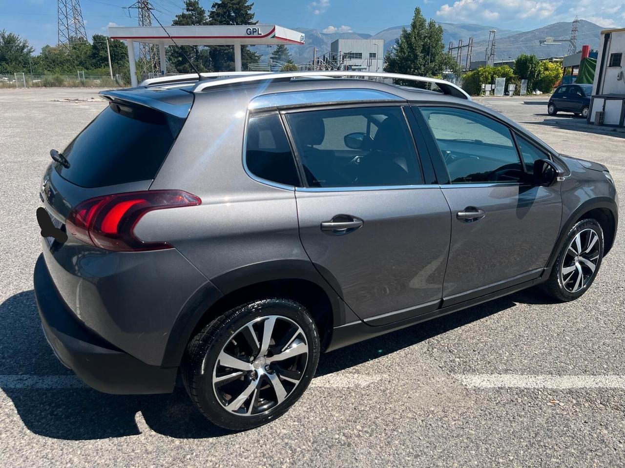 Peugeot 2008 BlueHDi 100 GT Line