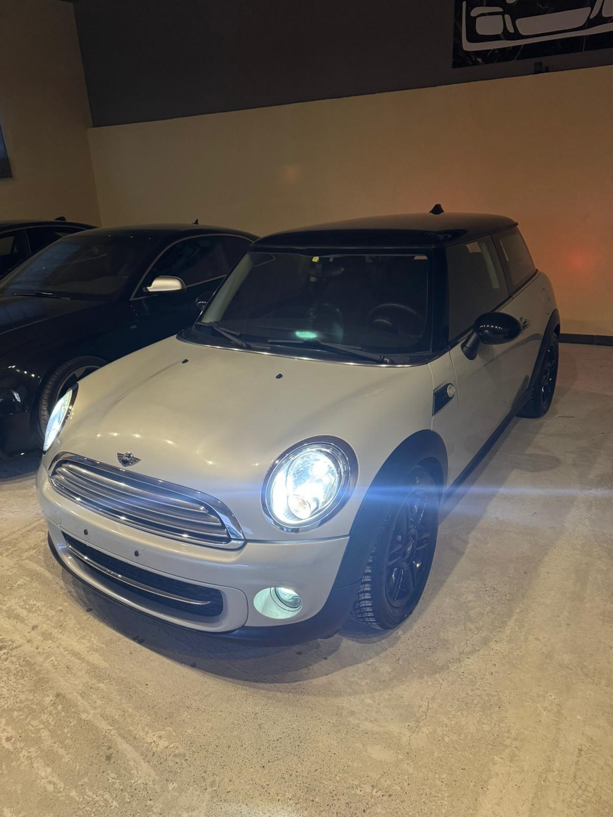 Mini 1.6 16V Cooper D
