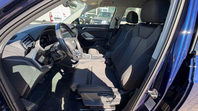 AUDI Q3 35 TDI S tronic Business *** IVA ESPOSTA ***