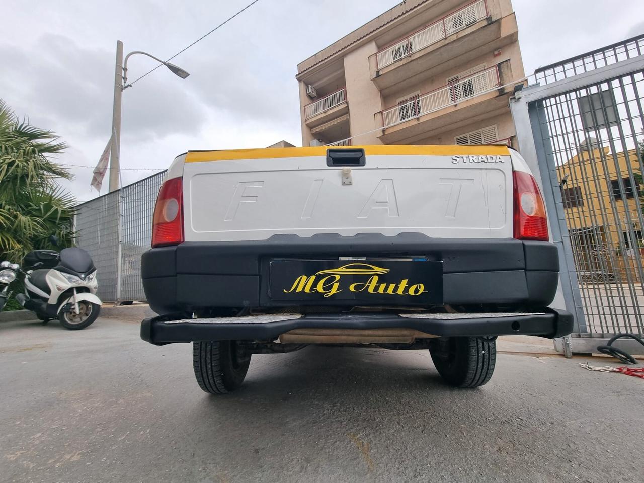 Fiat Strada 1.9 diesel Pick-up