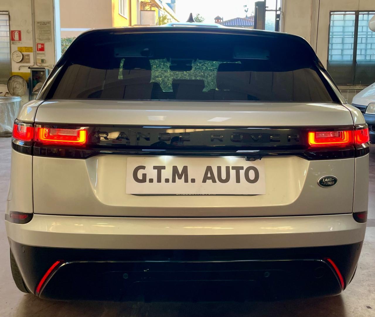 Land Rover Range Velar 2.0D con catene sostituite