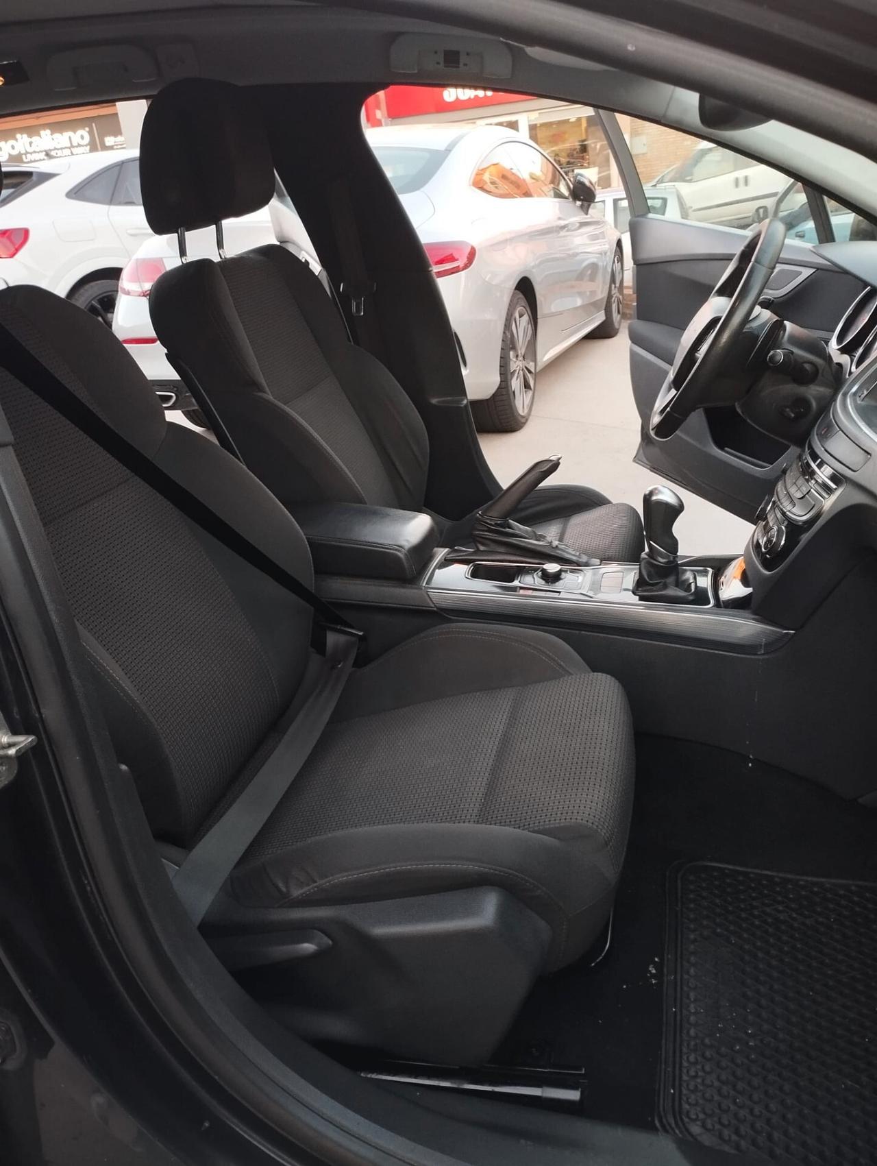 Peugeot 508 1.6 e-HDi 112CV cambio robotizzato S&S SW Ciel Business