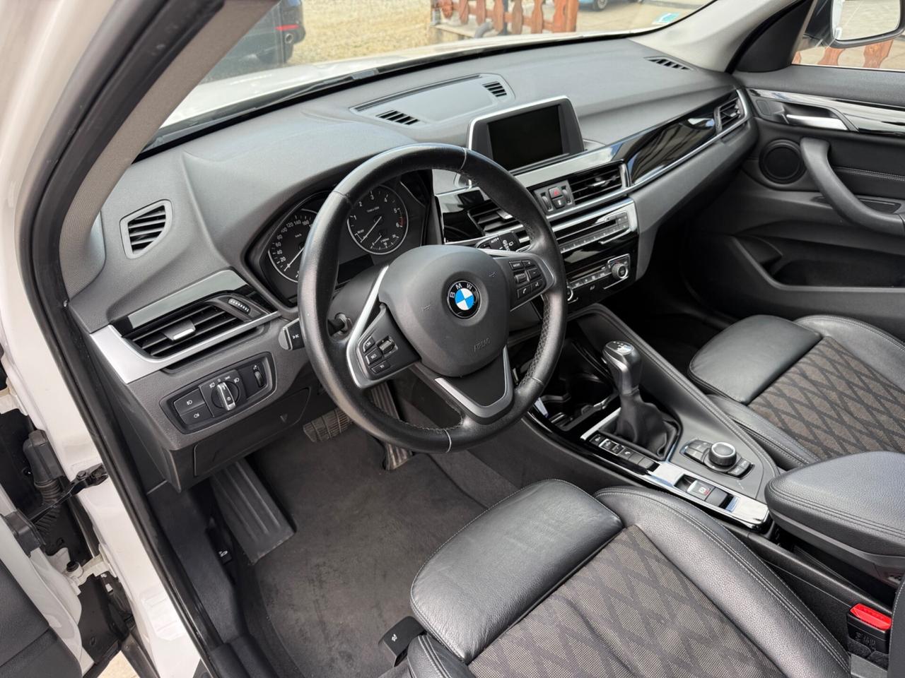 Bmw X1 sDrive 18d x Line 2016