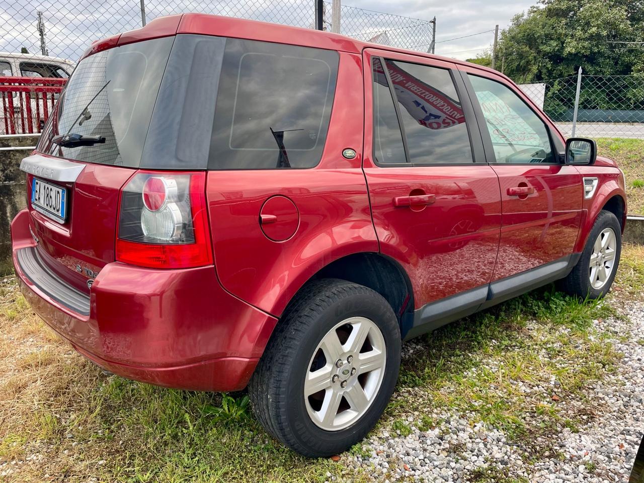 Land Rover Freelander 2.2 TD4 S.W. SE