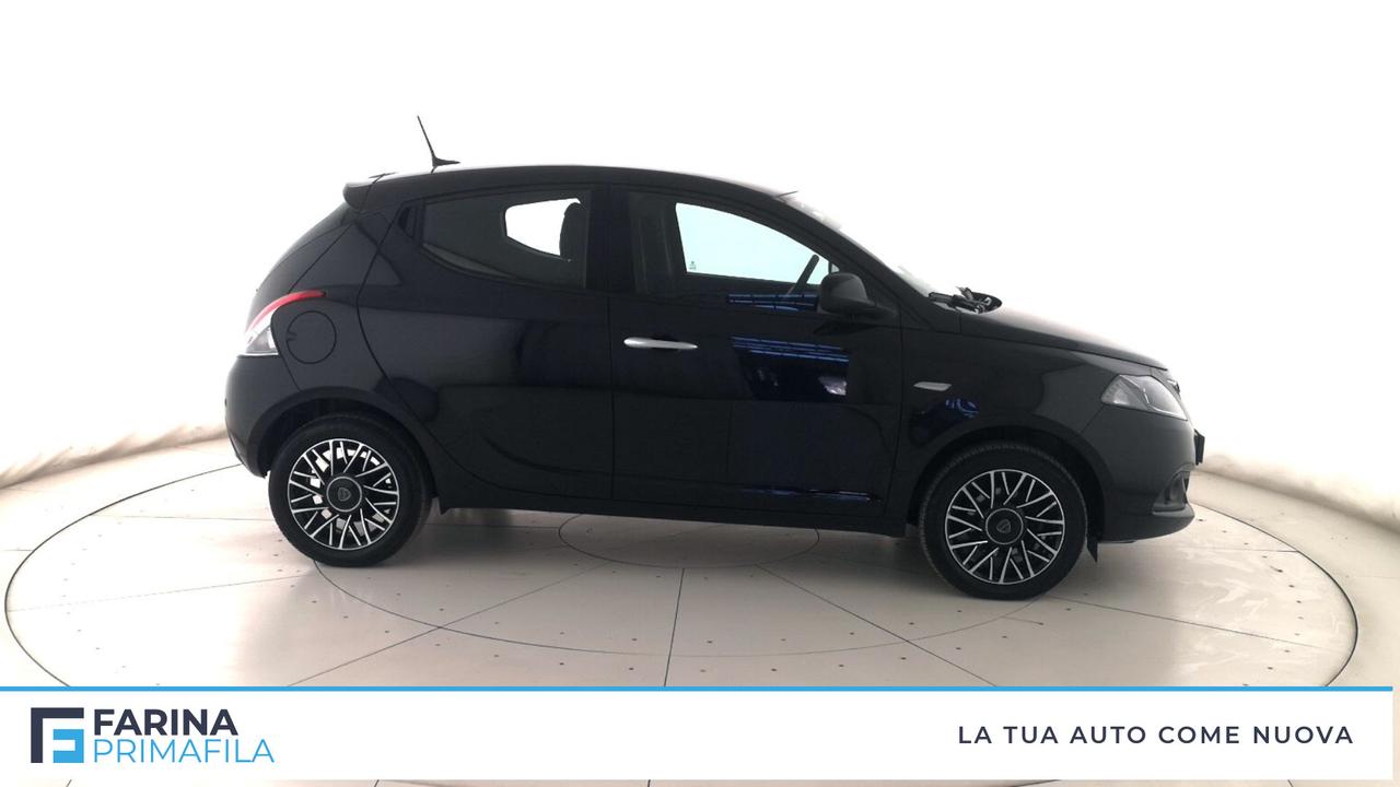 LANCIA Ypsilon III 2021 - Ypsilon 1.0 firefly hybrid Platino s&s 70cv