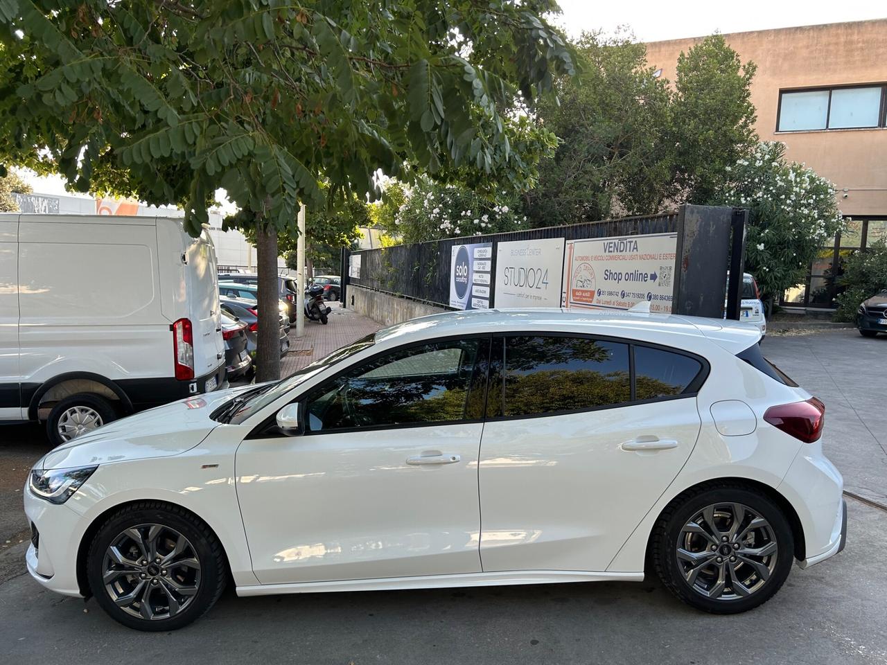 Ford Focus 1.0 HYBRID ST Line 155 CV 5p. AUTOMATICO 7M