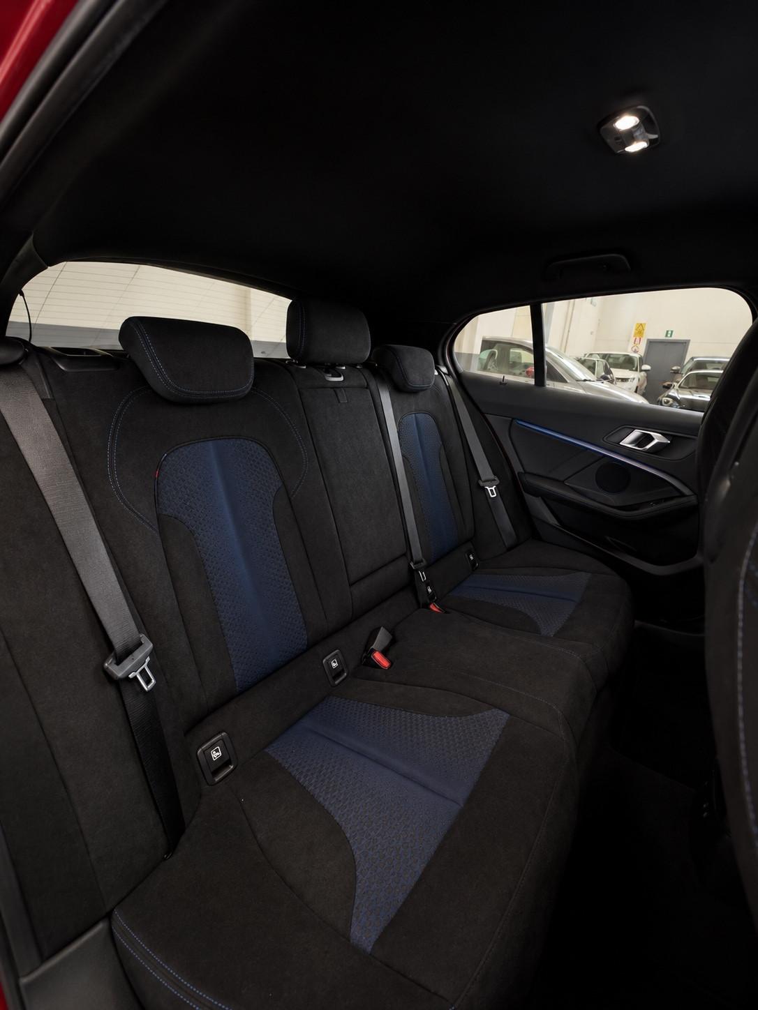 Bmw 116 116d 5p. Msport