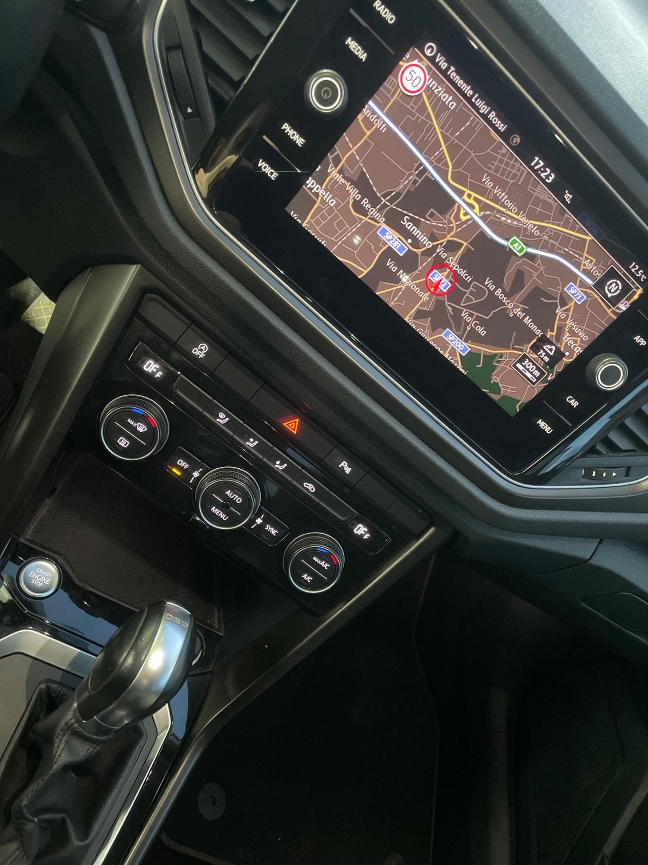 Volkswagen T-Roc 1.5 TSI DSG Style BlueMotion Technology VIRTUAL COCKPIT