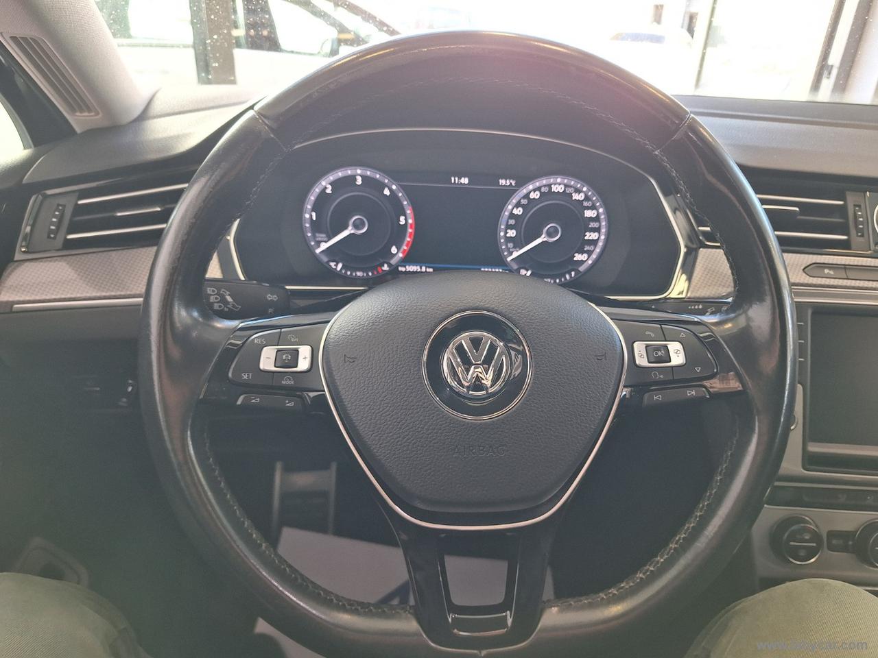 VOLKSWAGEN Passat Bus. Alltr 2.0TDI190 4MOT DSG Ex.