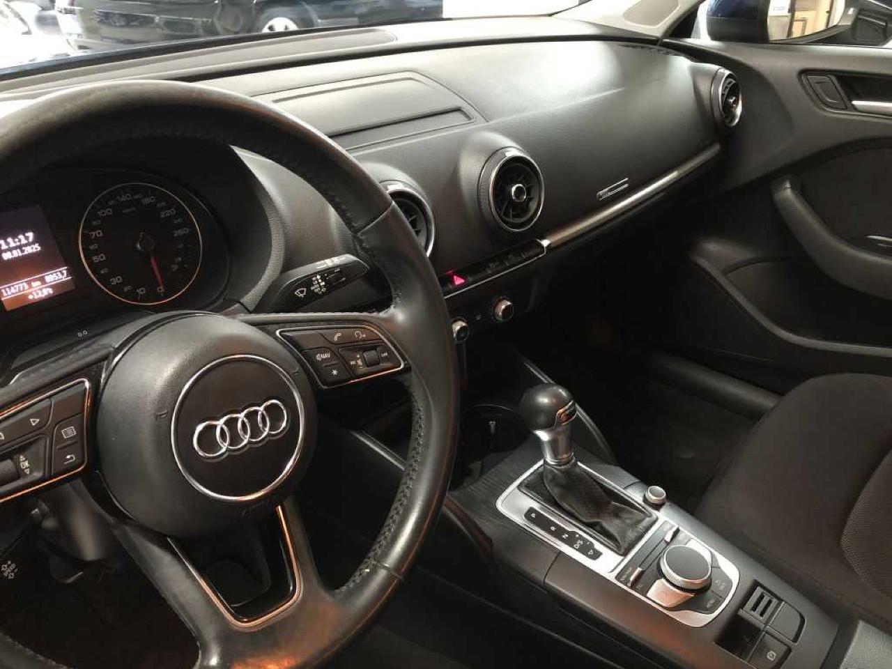 Audi A3 Sportback 30 1.6 tdi Business 116cv s-tronic