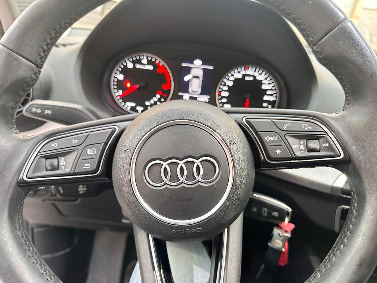 Audi Q2 1.6 TDI Sport-2017 LED/NAVI/17"