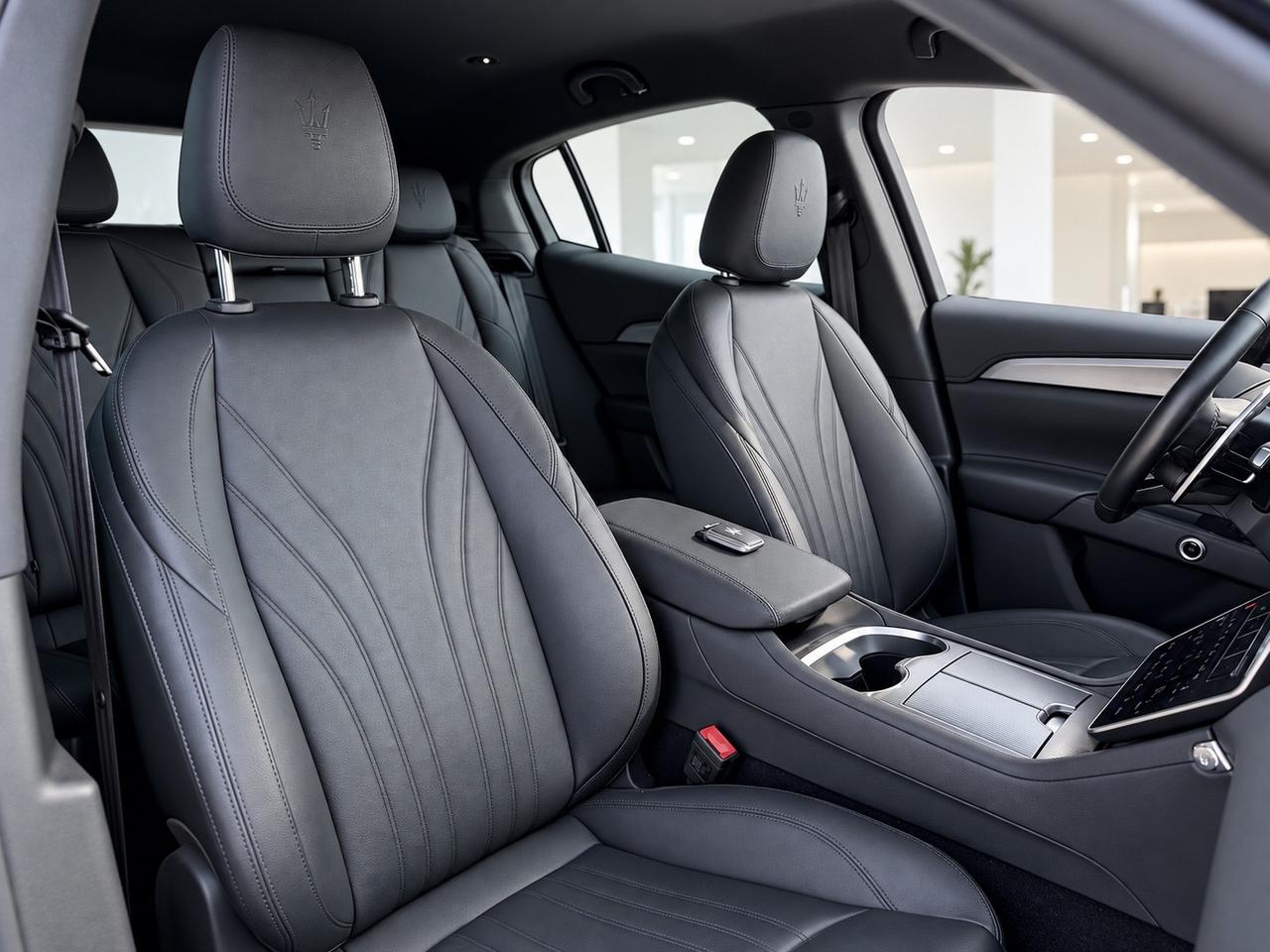 Maserati Grecale MHEV 300 CV AWD GT Iva inclusa