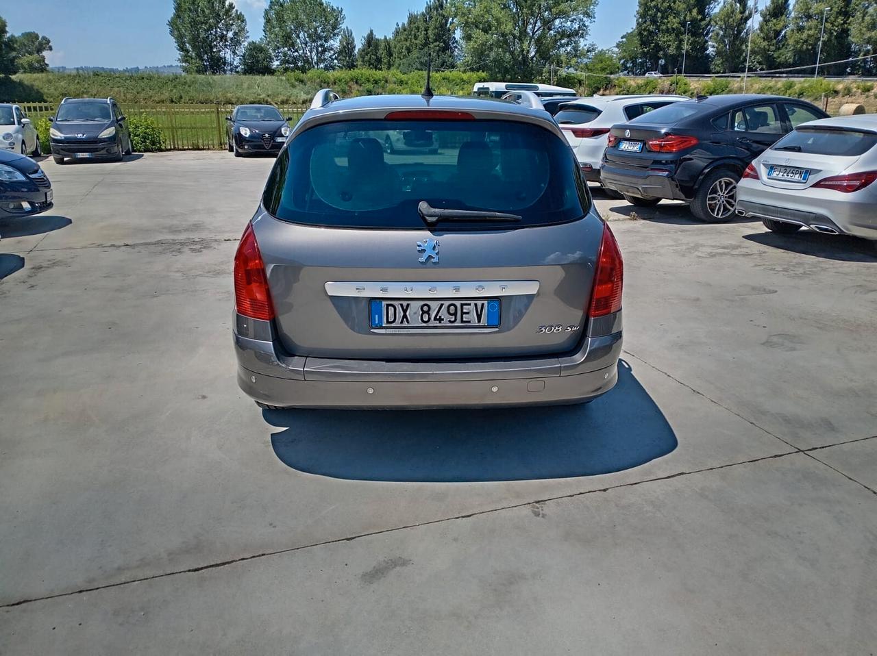 Peugeot 308 1.6 HDi 110CV SW MOTORE con 180 mila km