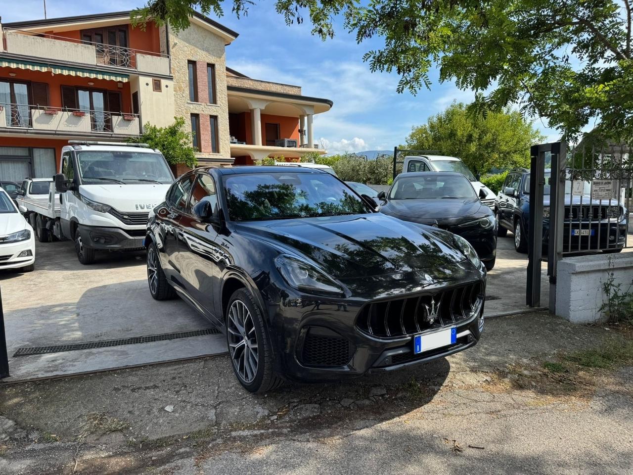 Maserati Grecale MHEV 330 CV AWD Modena