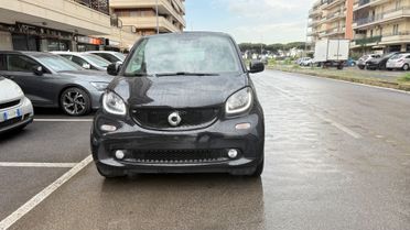 Smart ForTwo 70 1.0 twinamic Prime LED NAVI KAMERA PELLE BRACCIOLO PDC