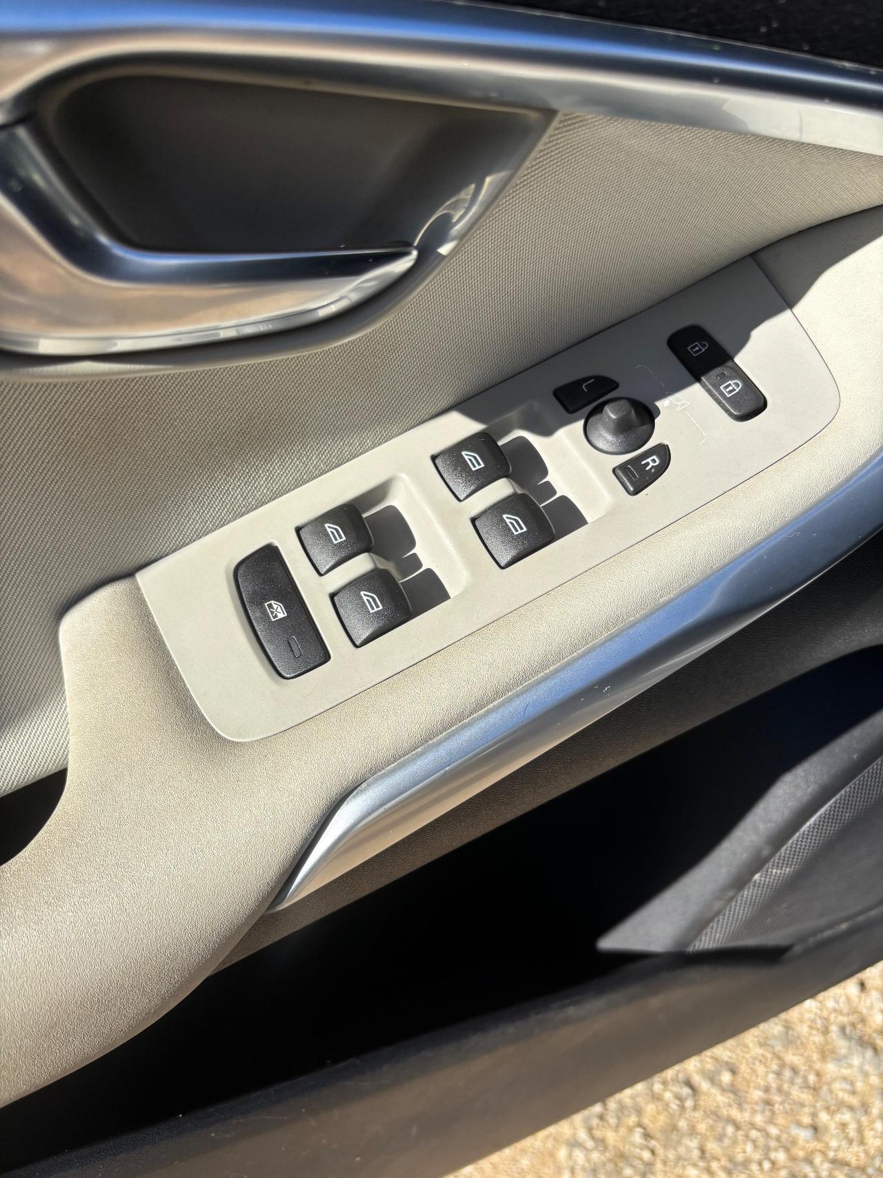 Volvo V40 Cross Country D2 1.6 Summum