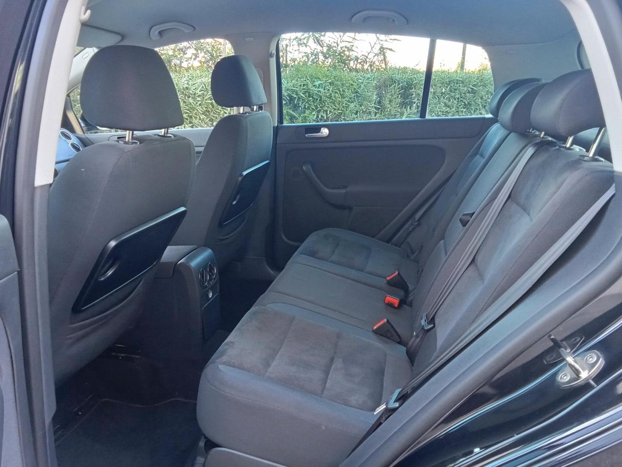 VW GOLF 1.6 TDI 105Cv DSG HIGHLINE GARANZIA12/24