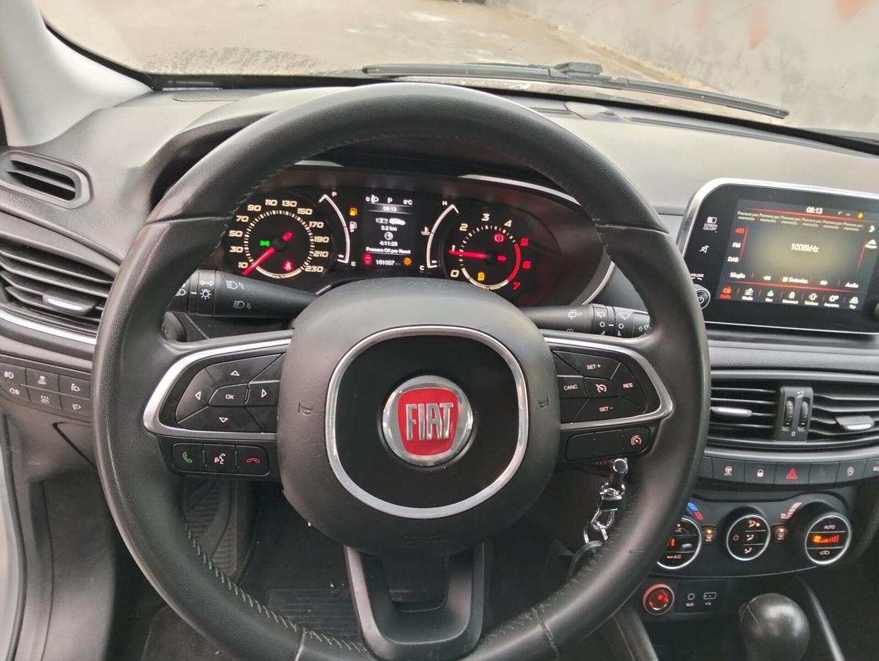 Fiat Tipo 1.6 Mjt S&S DCT SW Lounge 2017