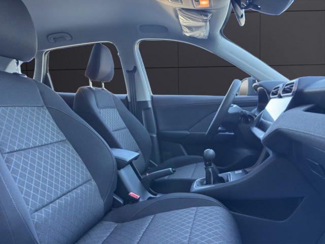 MG ZS 1.5 Standard Ice