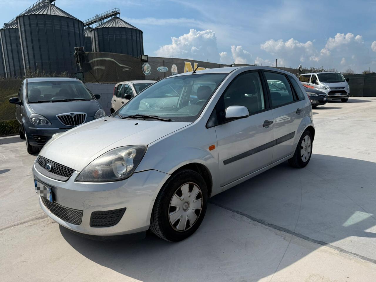 Ford Fiesta 1.2 16V 5p. Ghia 2006