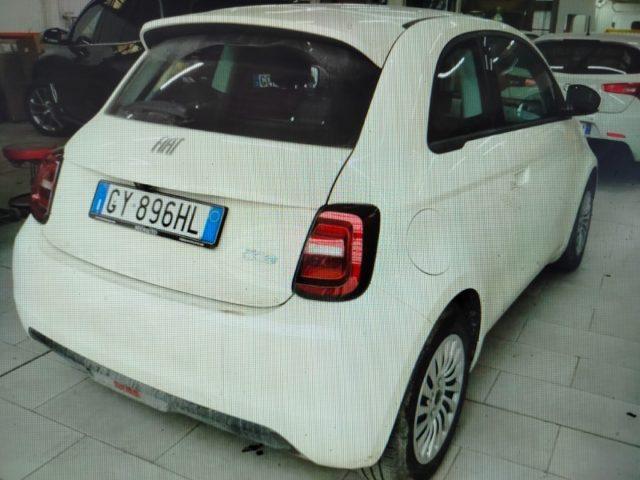 FIAT 500e Berlina 190km
