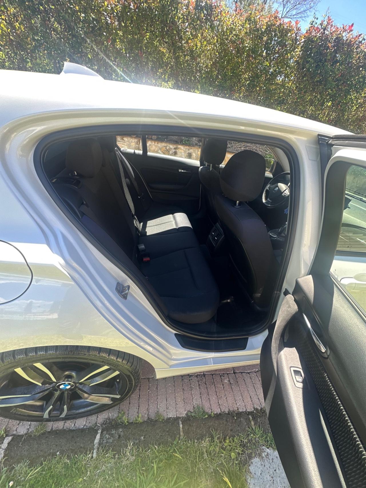 Bmw 120 120d 5p. Sport