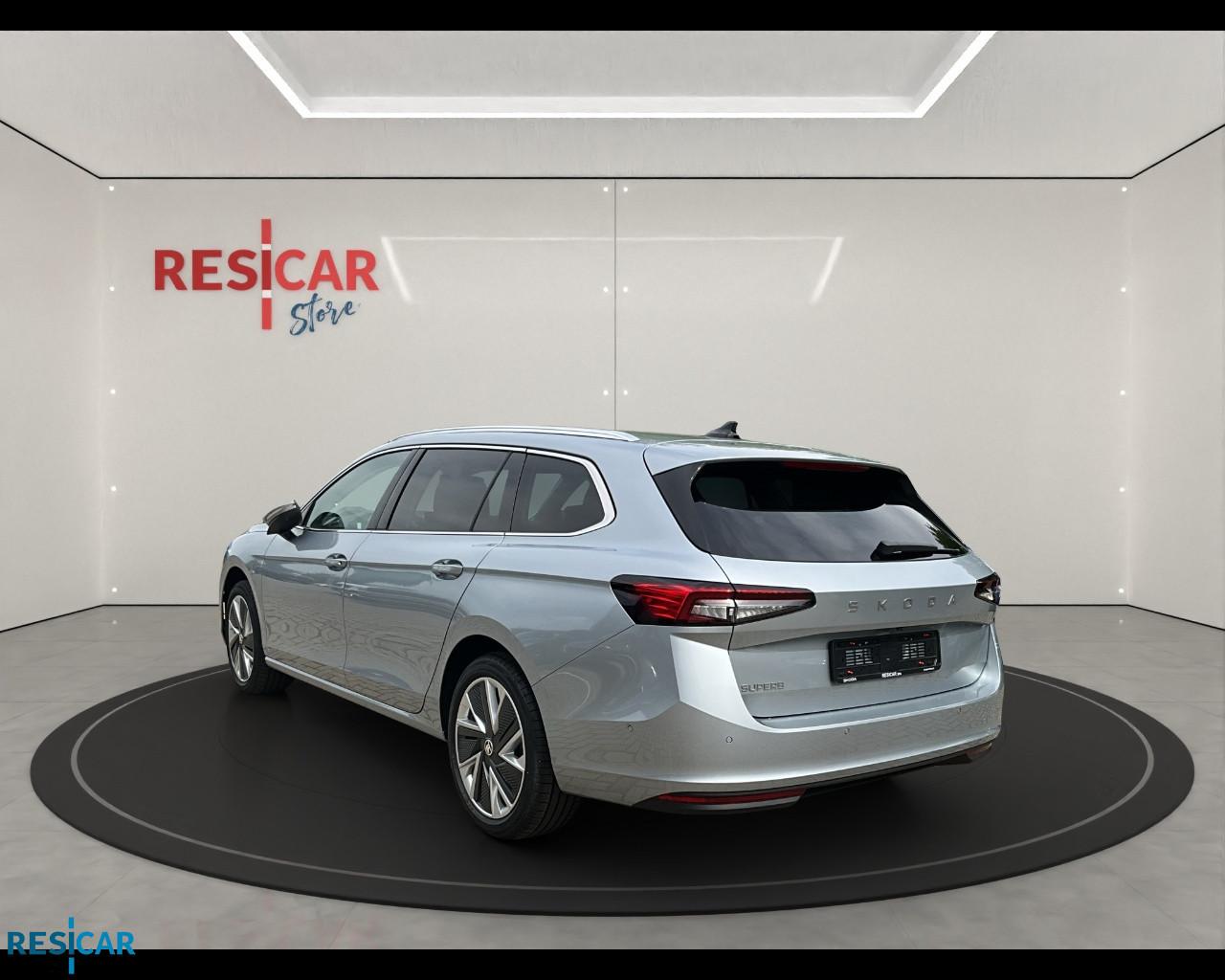 SKODA Superb Wagon Style 2,0 TDI 110 kW (150 CV) 7 marce - DSG