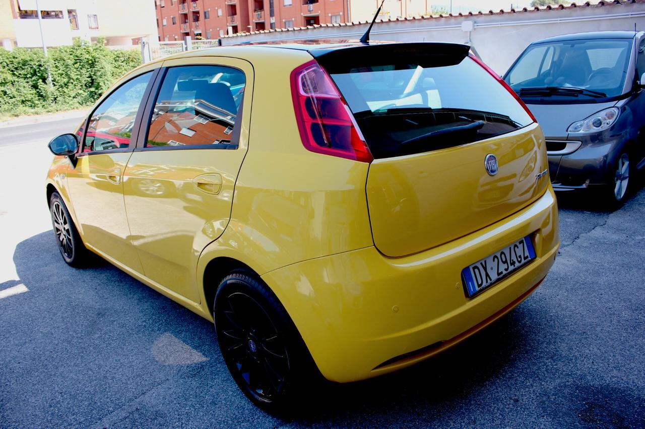 Fiat Punto *PREZZO VERO* 1.4 FIRE 77cv UNIPRO KM REALI CERTIFICATI DISTRIBUZIONE APPENA FATTA 5 PORTE GARANZIA 12 MESI
