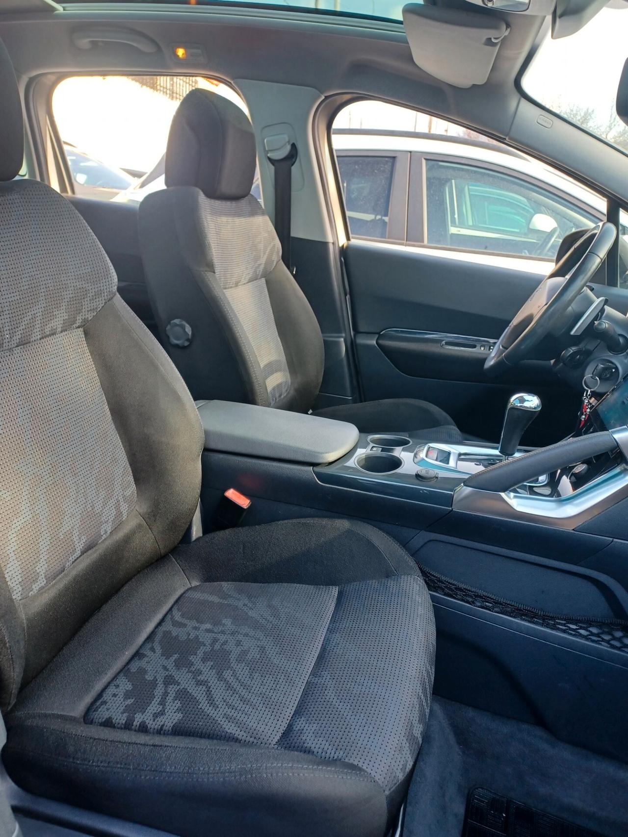 Peugeot 3008 1.6 e-HDi ALLURE AUTOMATICA 2012