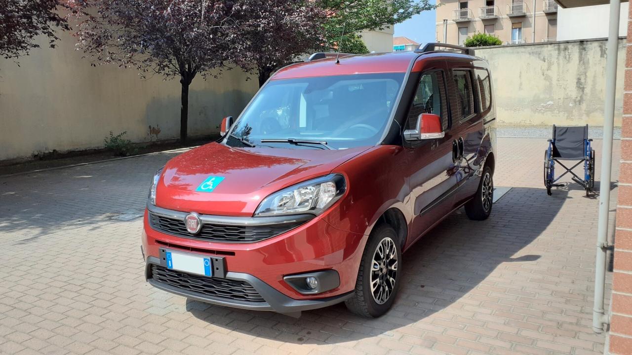 Doblo disabili pianale ribassato benzina 16.561 KM!