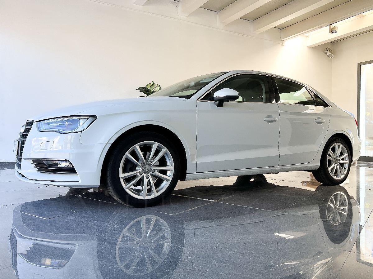 AUDI - A3 - Sedan 2.0 TDI Ambition 150 cv